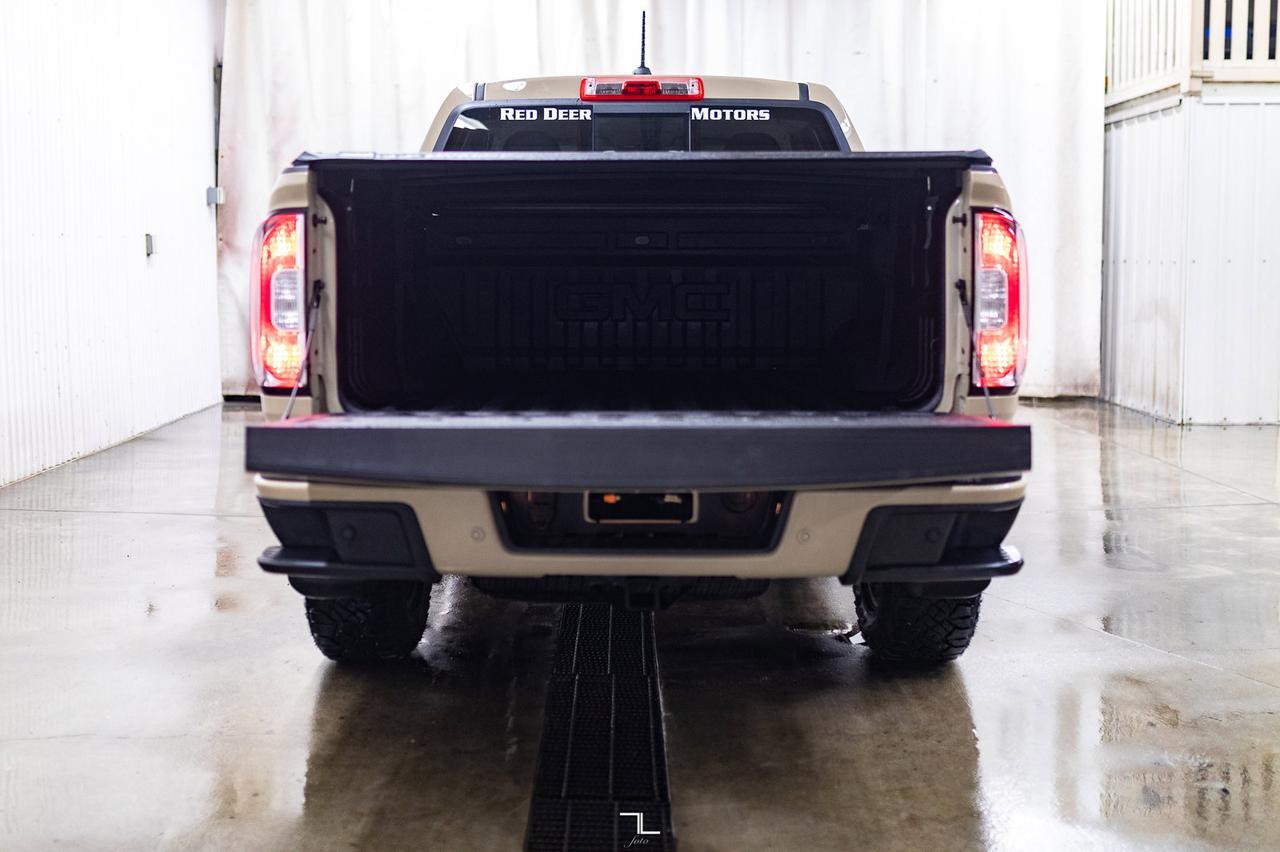 2022 GMC Canyon 4x4 Crew Cab AT4 Leather Nav BCam Red Deer AB