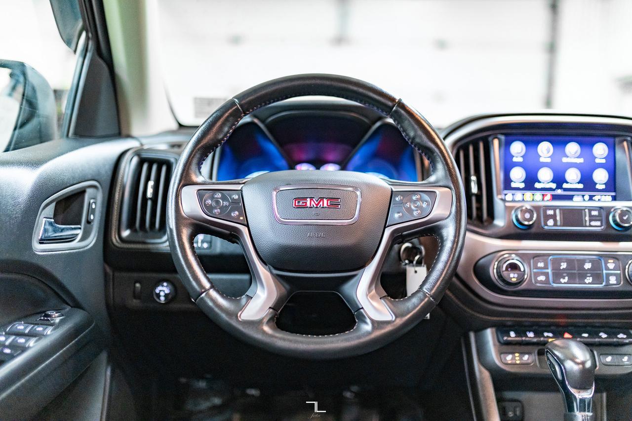 2022 GMC Canyon 4x4 Crew Cab AT4 Leather Nav BCam Red Deer AB