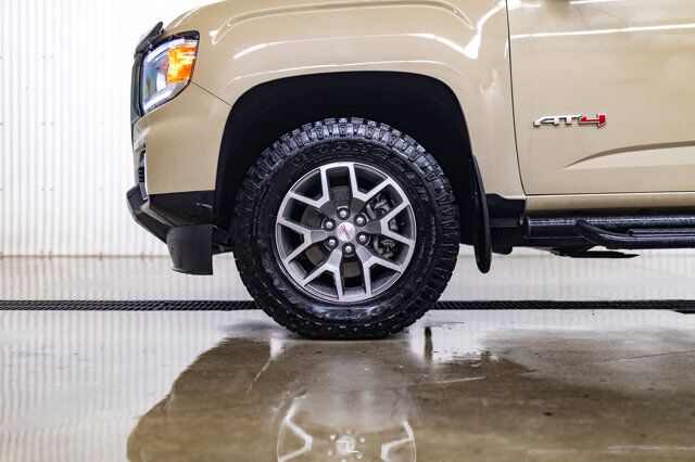 2022 GMC Canyon 4x4 Crew Cab AT4 Leather Nav BCam Red Deer AB