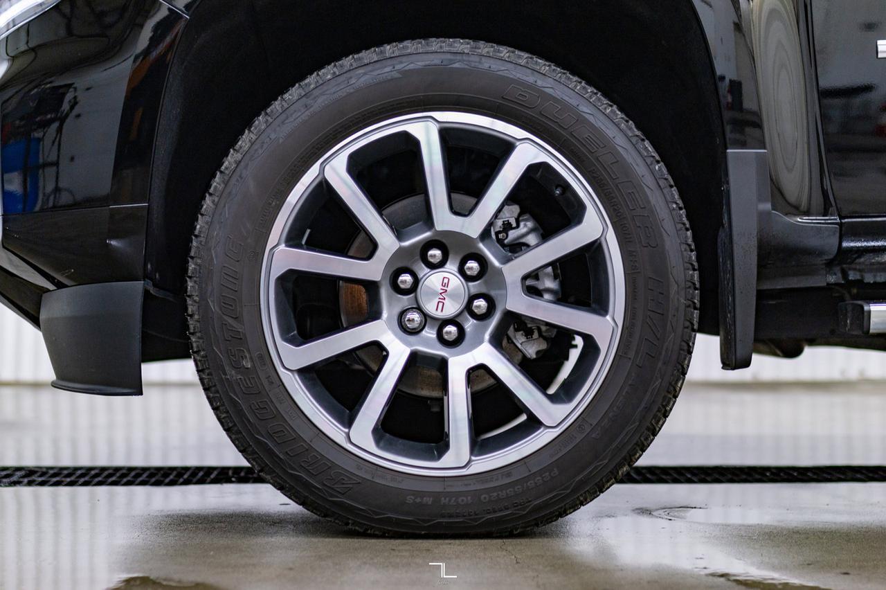 2022 GMC Canyon 4x4 Crew Cab Denali Leather Nav BCam Red Deer AB