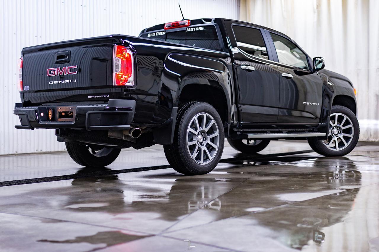 2022 GMC Canyon 4x4 Crew Cab Denali Leather Nav BCam Red Deer AB