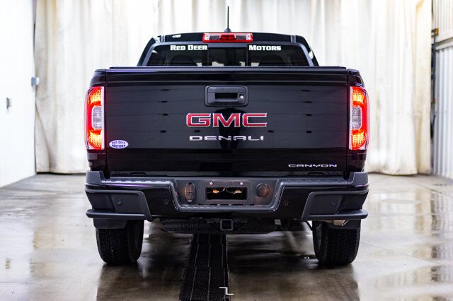 2022 GMC Canyon 4x4 Crew Cab Denali Leather Nav BCam Red Deer AB