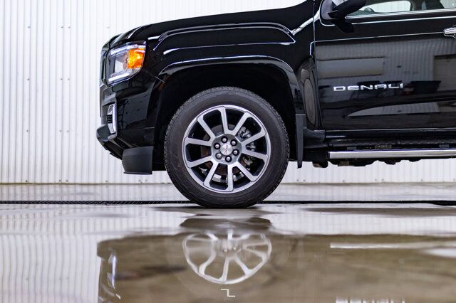 2022 GMC Canyon 4x4 Crew Cab Denali Leather Nav BCam Red Deer AB