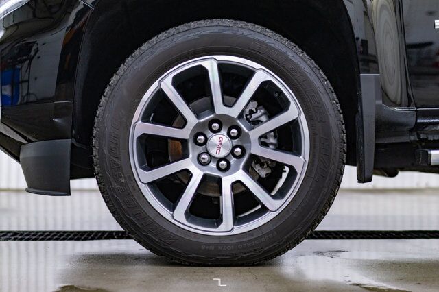 2022 GMC Canyon 4x4 Crew Cab Denali Leather Nav BCam Red Deer AB