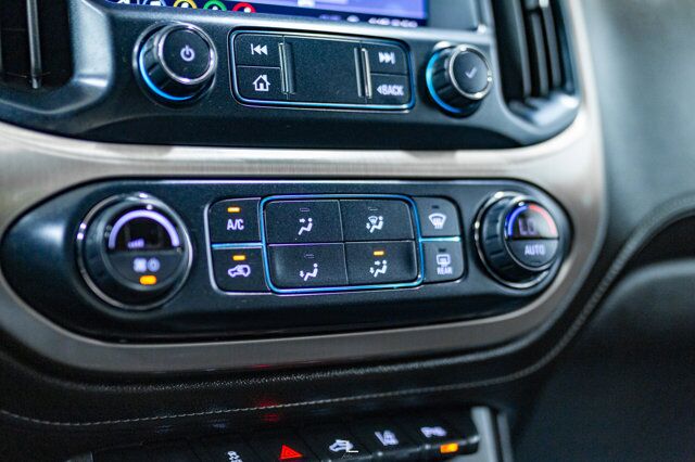 2022 GMC Canyon 4x4 Crew Cab Denali Leather Nav BCam Red Deer AB