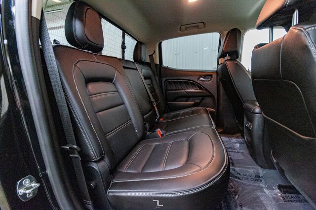 2022 GMC Canyon 4x4 Crew Cab Denali Leather Nav BCam Red Deer AB