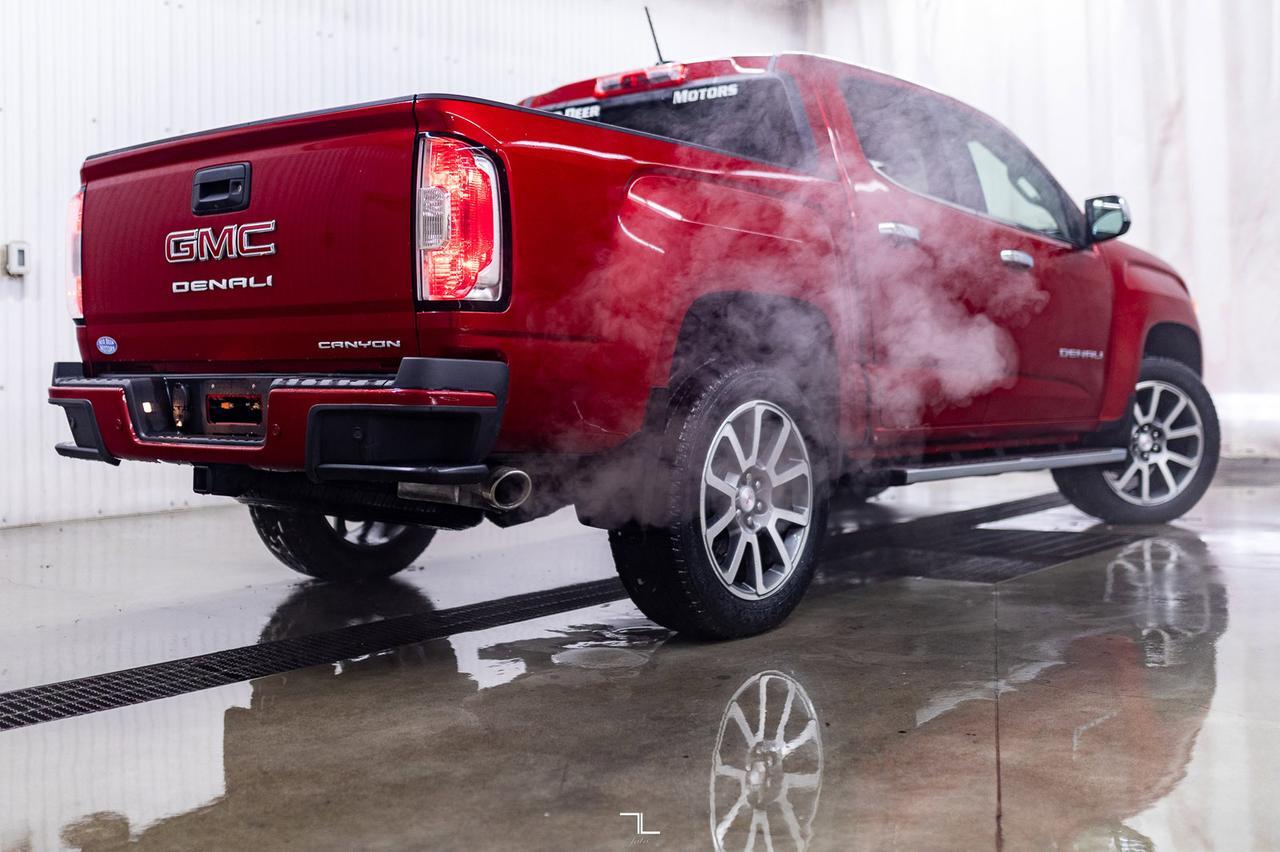 2022 GMC Canyon 4x4 Crew Cab Denali Leather Nav BCam Red Deer AB