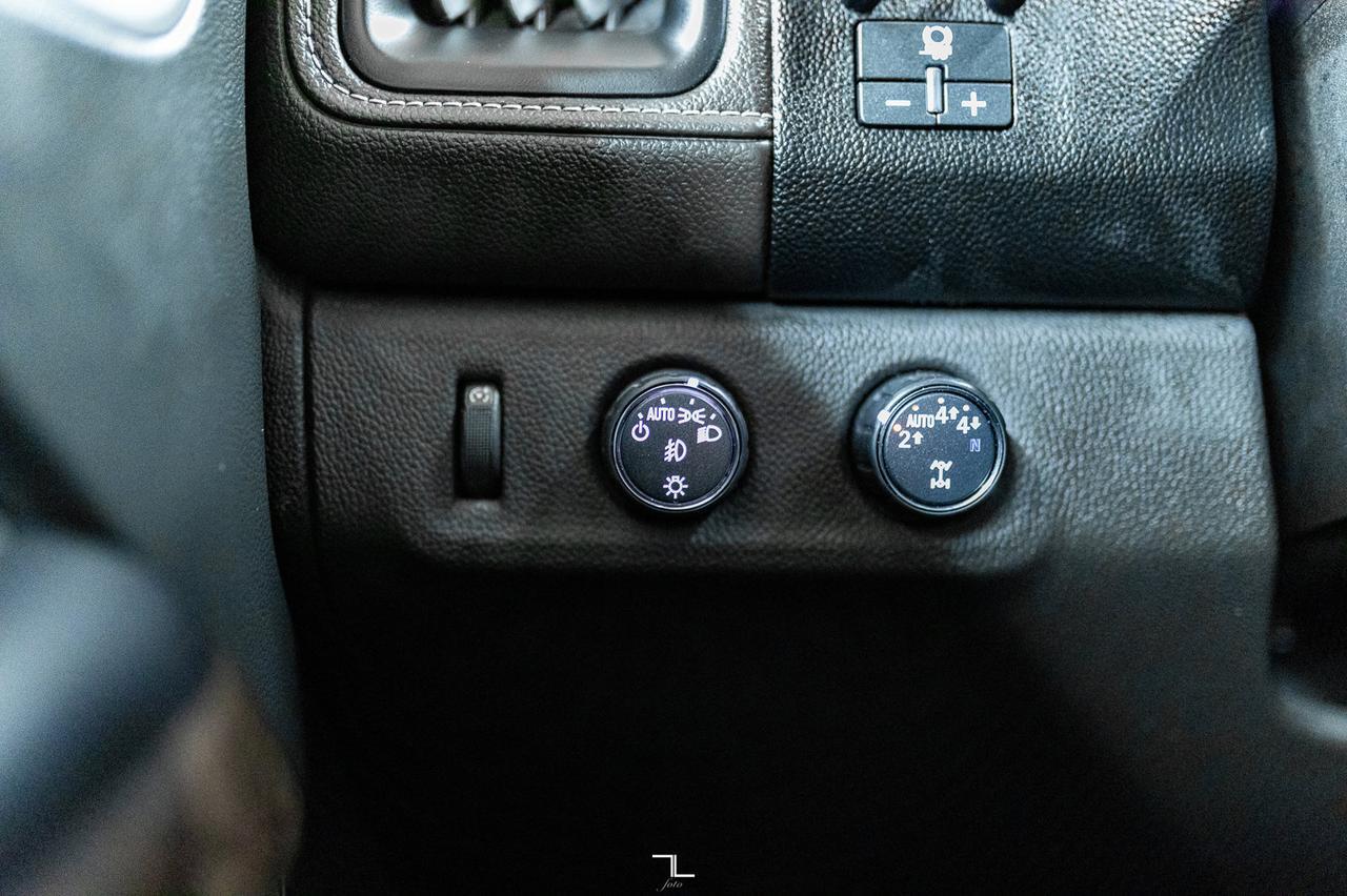 2022 GMC Canyon 4x4 Crew Cab Denali Leather Nav BCam Red Deer AB