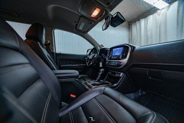 2022 GMC Canyon 4x4 Crew Cab Denali Leather Nav BCam Red Deer AB