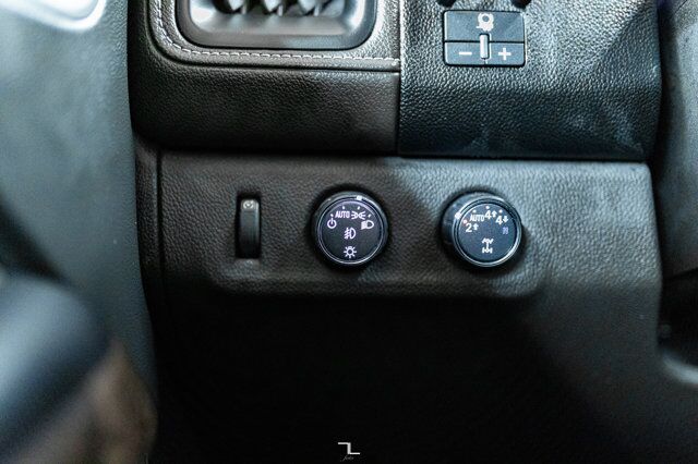 2022 GMC Canyon 4x4 Crew Cab Denali Leather Nav BCam Red Deer AB