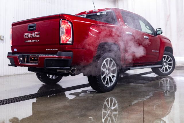 2022 GMC Canyon 4x4 Crew Cab Denali Leather Nav BCam Red Deer AB