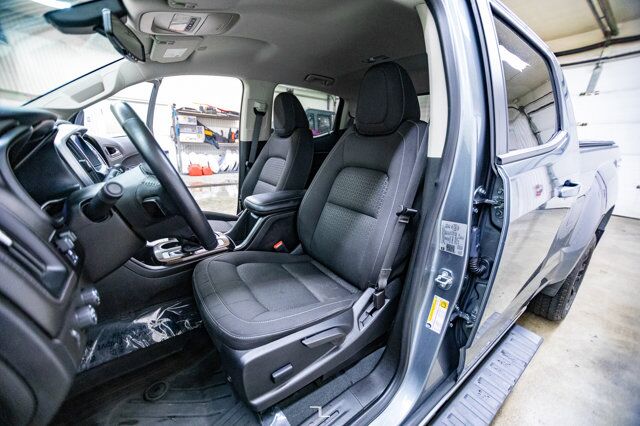 2022 GMC Canyon 4x4 Crew Cab Elevation Nav BCam Red Deer AB