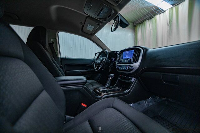 2022 GMC Canyon 4x4 Crew Cab Elevation Nav BCam Red Deer AB