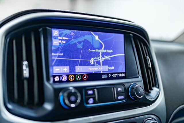 2022 GMC Canyon 4x4 Crew Cab Elevation Nav BCam Red Deer AB