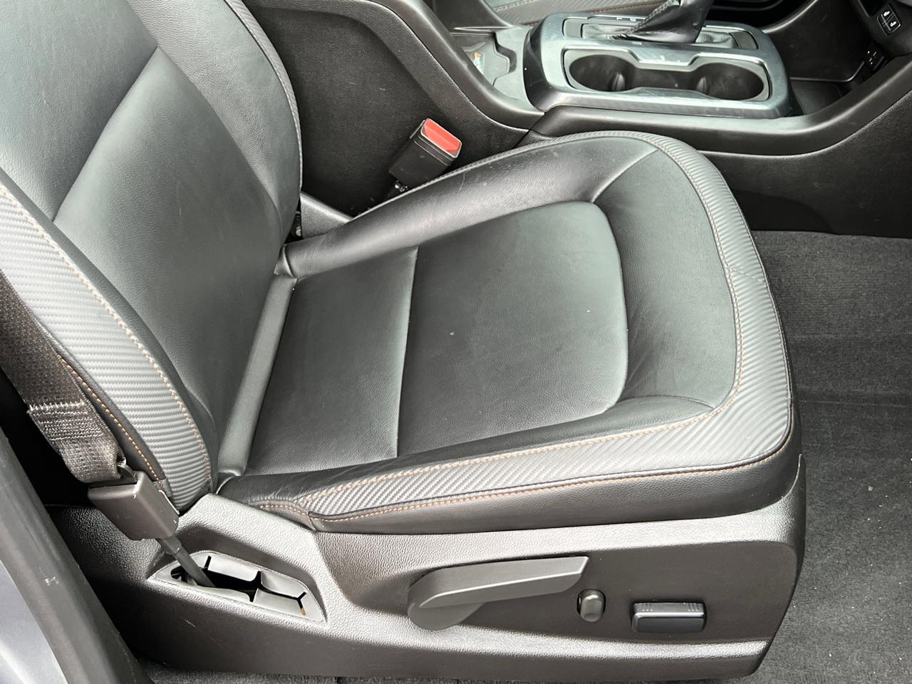 2022 GMC Canyon AT4 w/Leather Hagerstown MD