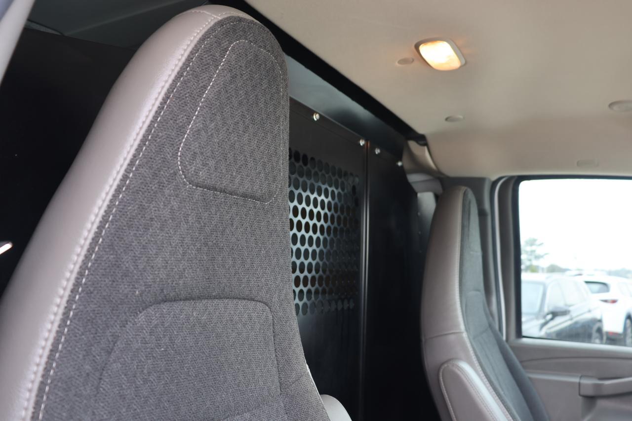 2022 GMC SAVANA G2500 Houston TX