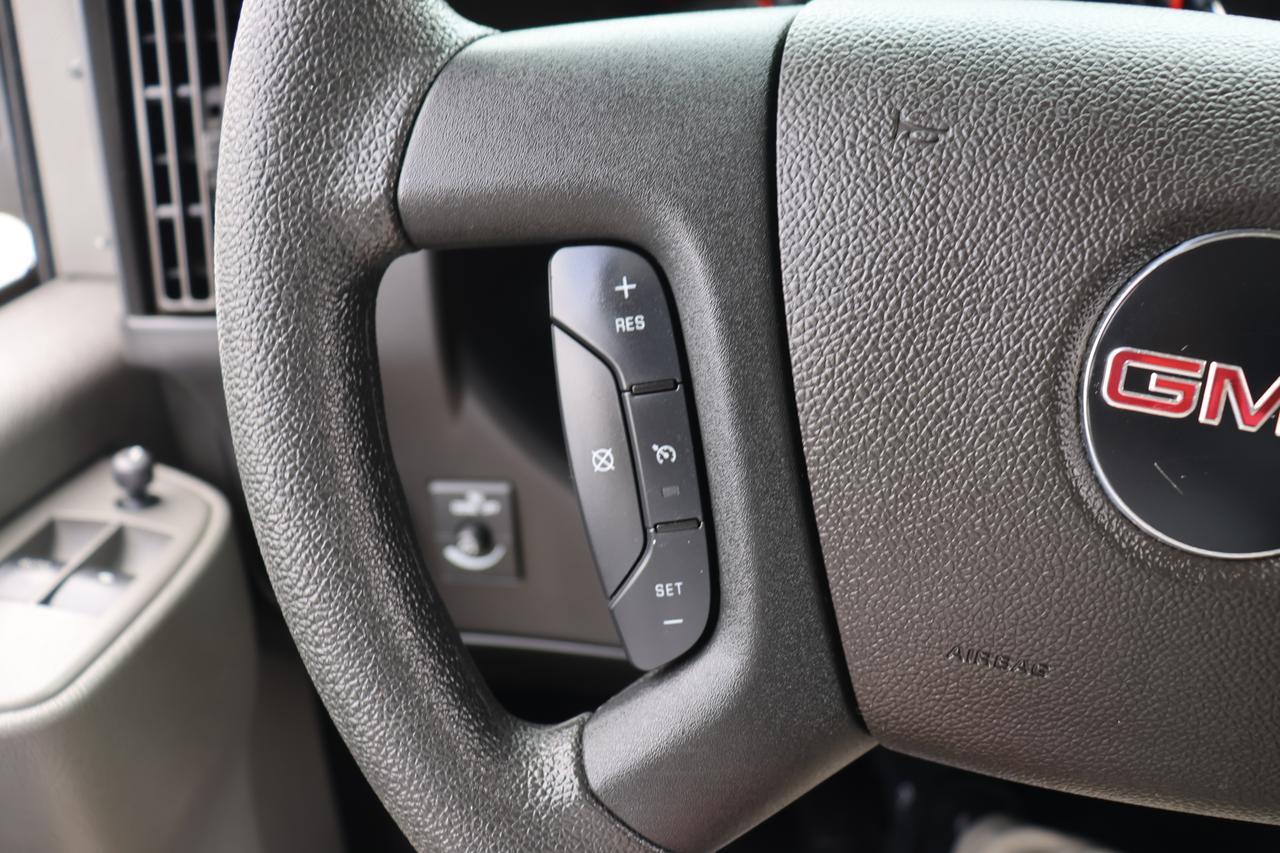 2022 GMC SAVANA G2500 Houston TX