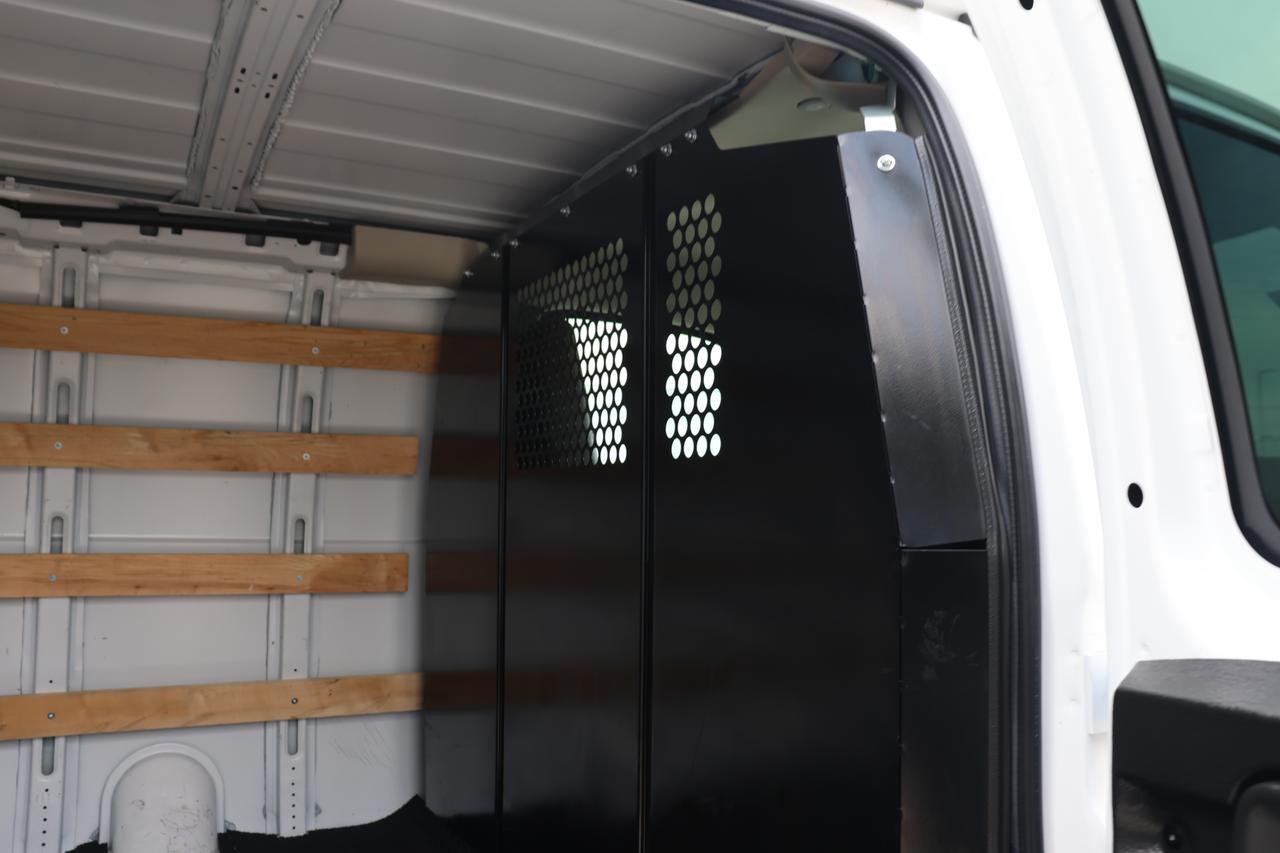 2022 GMC SAVANA G2500 Houston TX