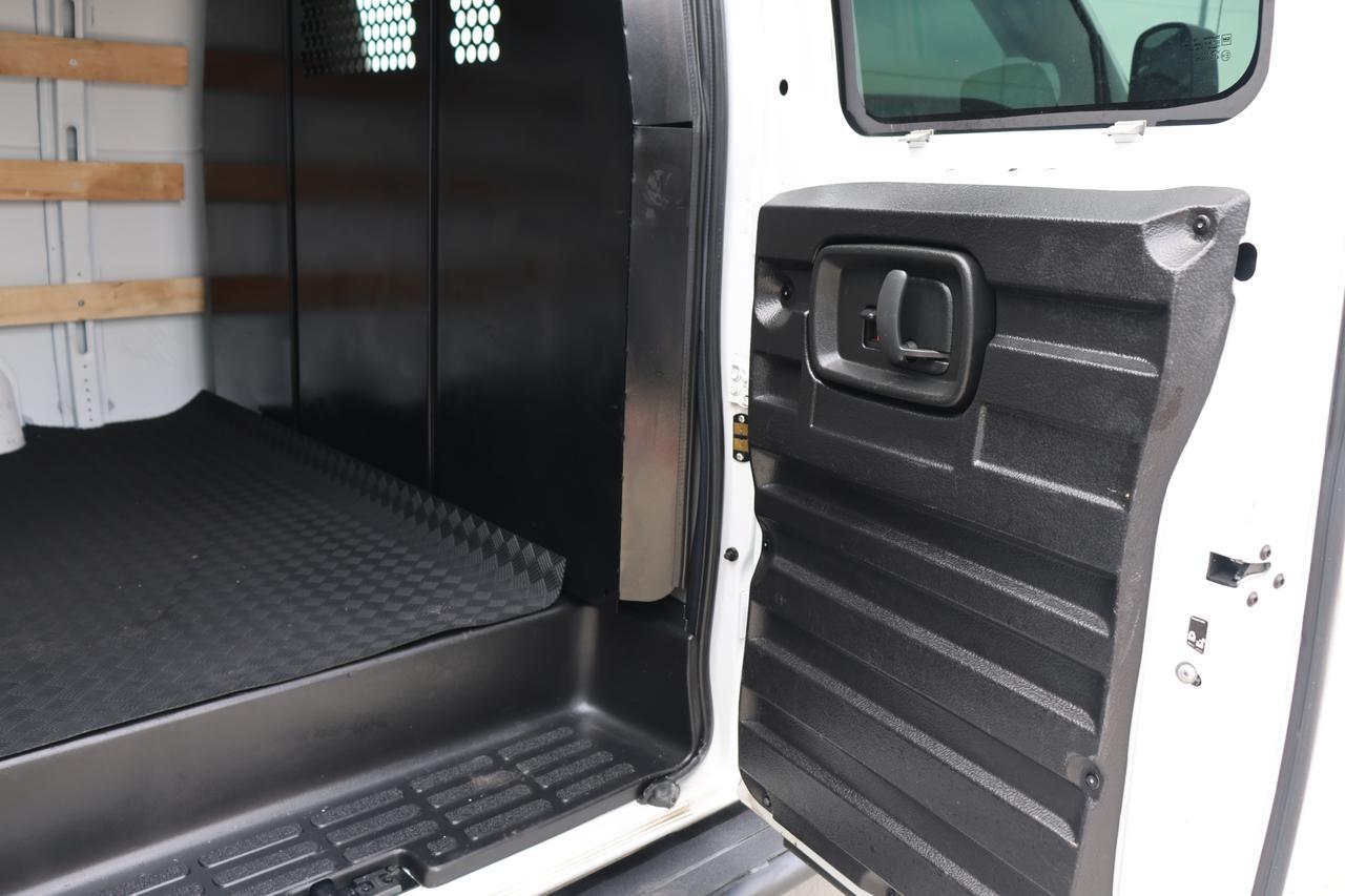 2022 GMC SAVANA G2500 Houston TX