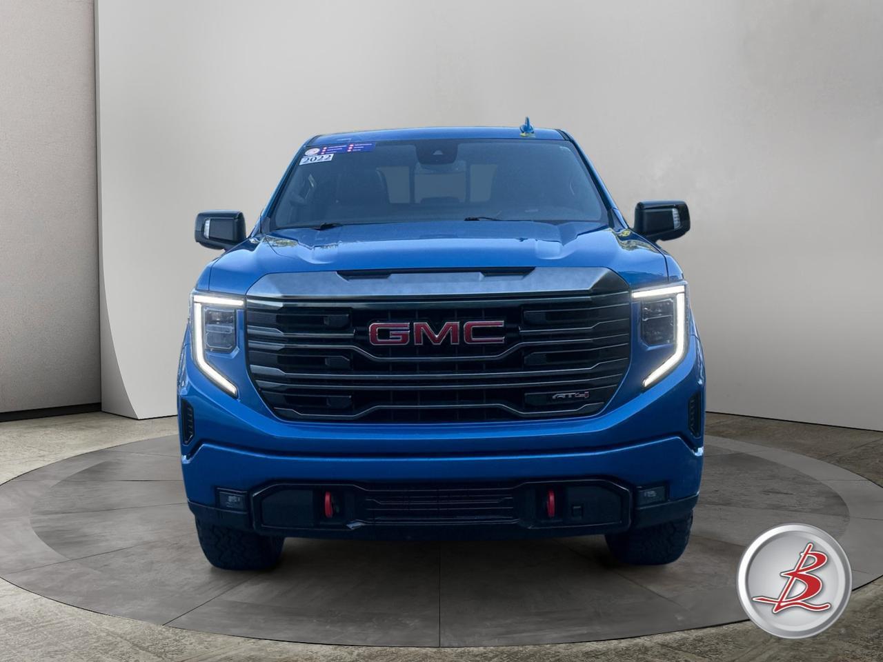 2022 GMC SIERRA 1500 Crew Cab 4x4 AT4 6.2 V8