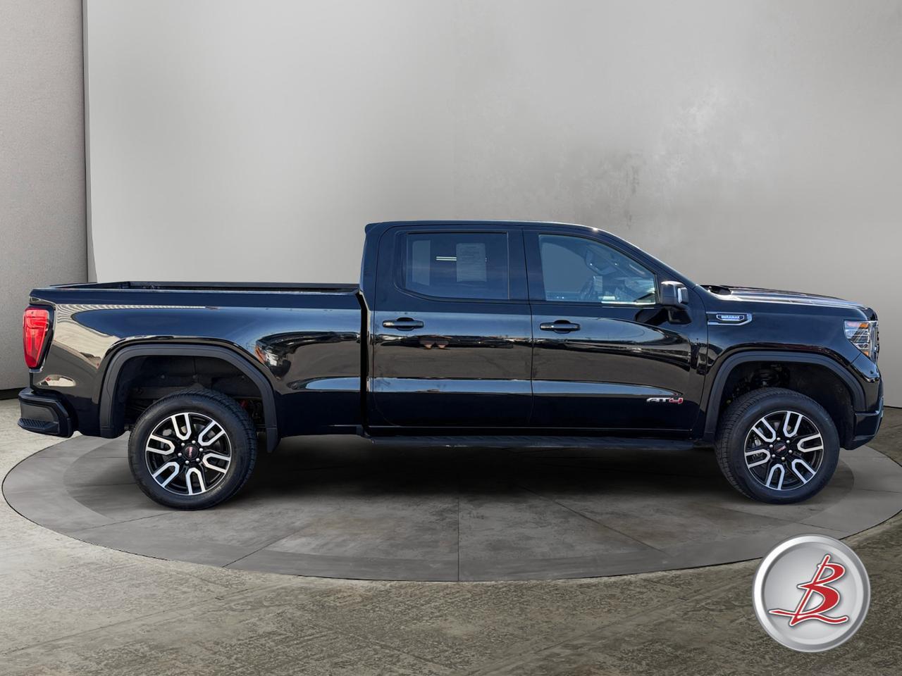 2022 GMC SIERRA 1500 Crew Cab 4x4 AT4 Premium/Technology - Duramax Diesel Long Box Salt Lake City UT