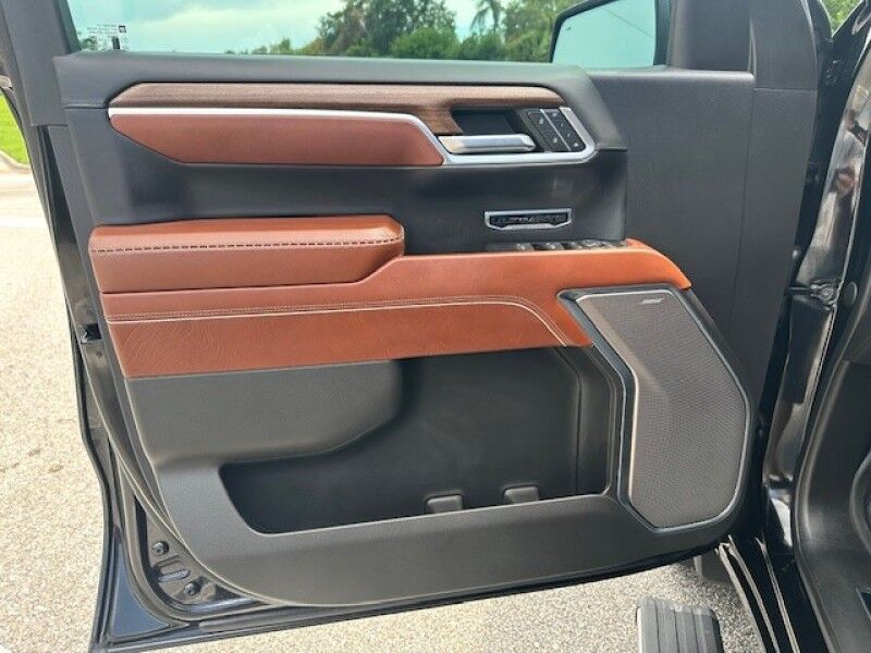 2022 GMC SIERRA 1500 DENALI ULTIMATE LEATHER SUNROOF 4X4 LIKE NEW TRUCK LOADED FREE SHIPPING IN FLORIDA Sarasota FL