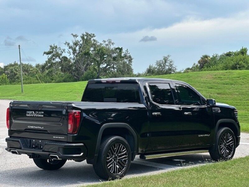 2022 GMC SIERRA 1500 DENALI ULTIMATE LEATHER SUNROOF 4X4 LIKE NEW TRUCK LOADED FREE SHIPPING IN FLORIDA Sarasota FL
