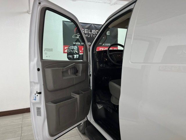 2022 GMC Savana 2500 Work Van Carrollton TX