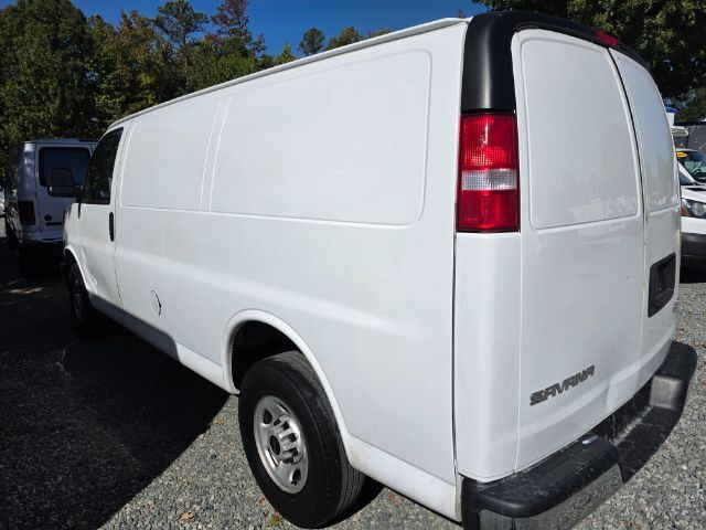 2022 GMC Savana Cargo RWD 2500 Regular Wheelbase Work Van