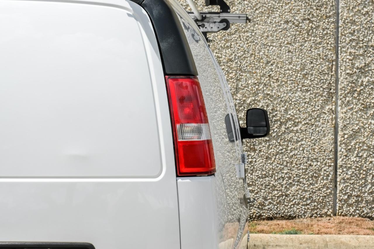 2022 GMC Savana Cargo Van Farmers Branch TX