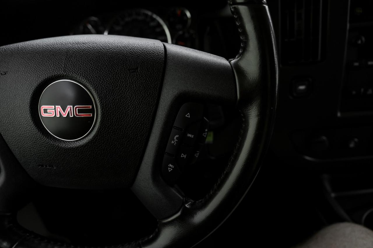2022 GMC Savana Cargo Van Farmers Branch TX