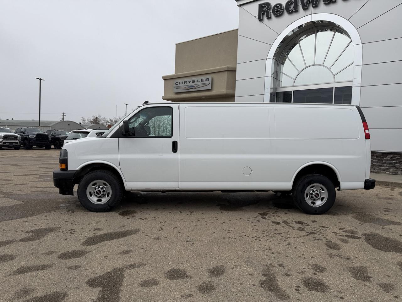 2022 GMC Savana Cargo Van 2500 | V6 | RWD | 155IN Wheelbase | Backup Camera | Convenience Package | Power Windows Locks Redwater AB