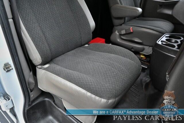 2022 GMC Savana Cargo Van 2500 / Chrome Appearance & Cold Climate Pkg / 4.3L V6 / Driver Convenience Pkg / Bulkhead / Power Locks, Windows & Mirrors / Aux Input / Air Conditioning / Cruise Control / Running Boards / 1-Owner Anchorage AK