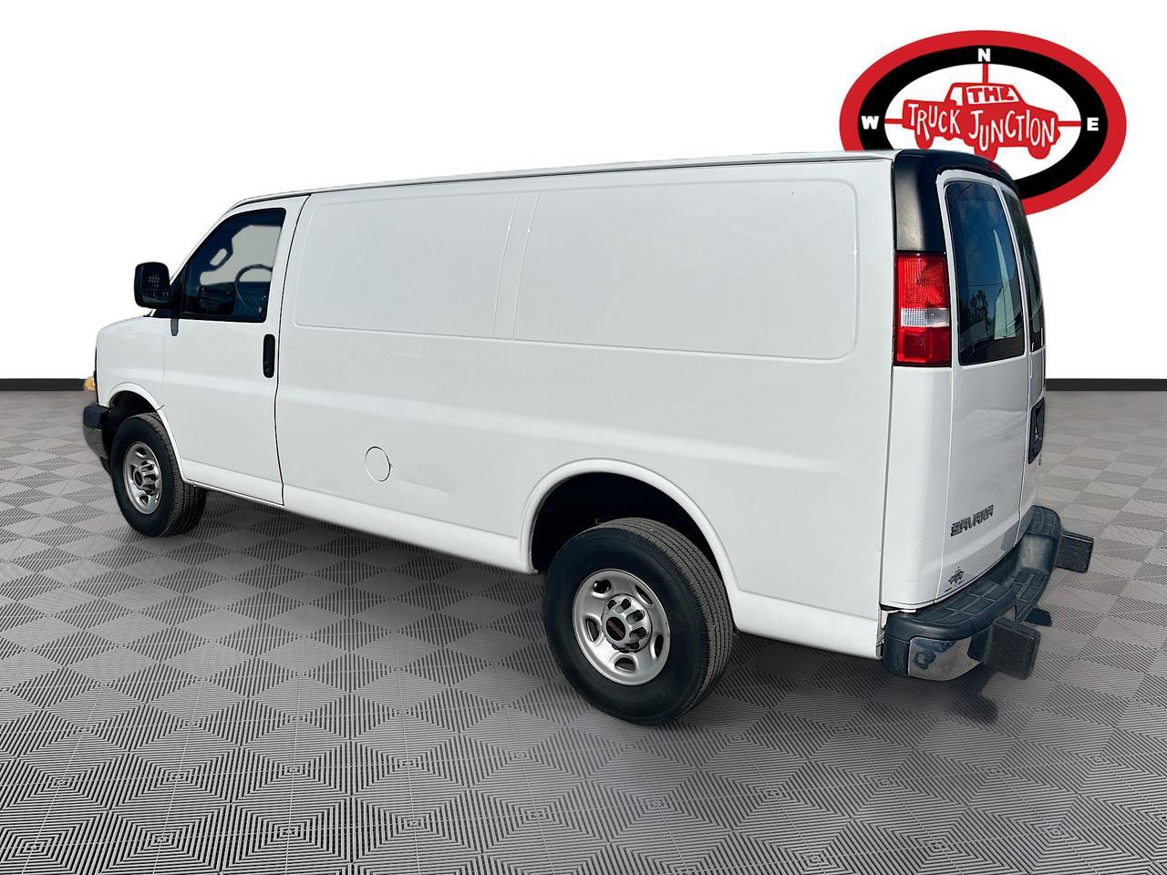 2022 GMC Savana Cargo Van RWD 2500 Venice FL