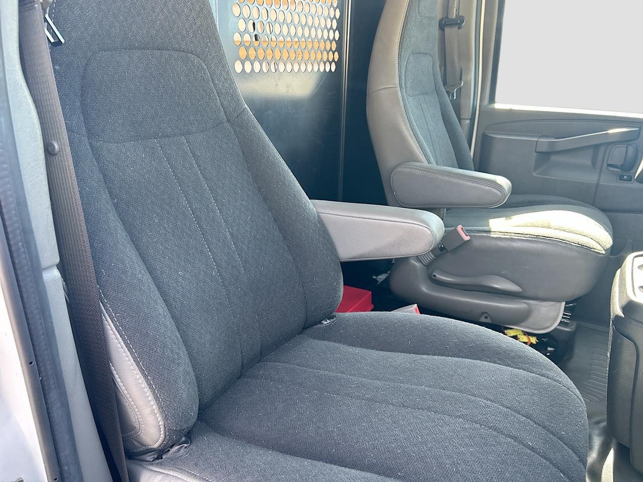 2022 GMC Savana Cargo Van RWD 2500 Venice FL