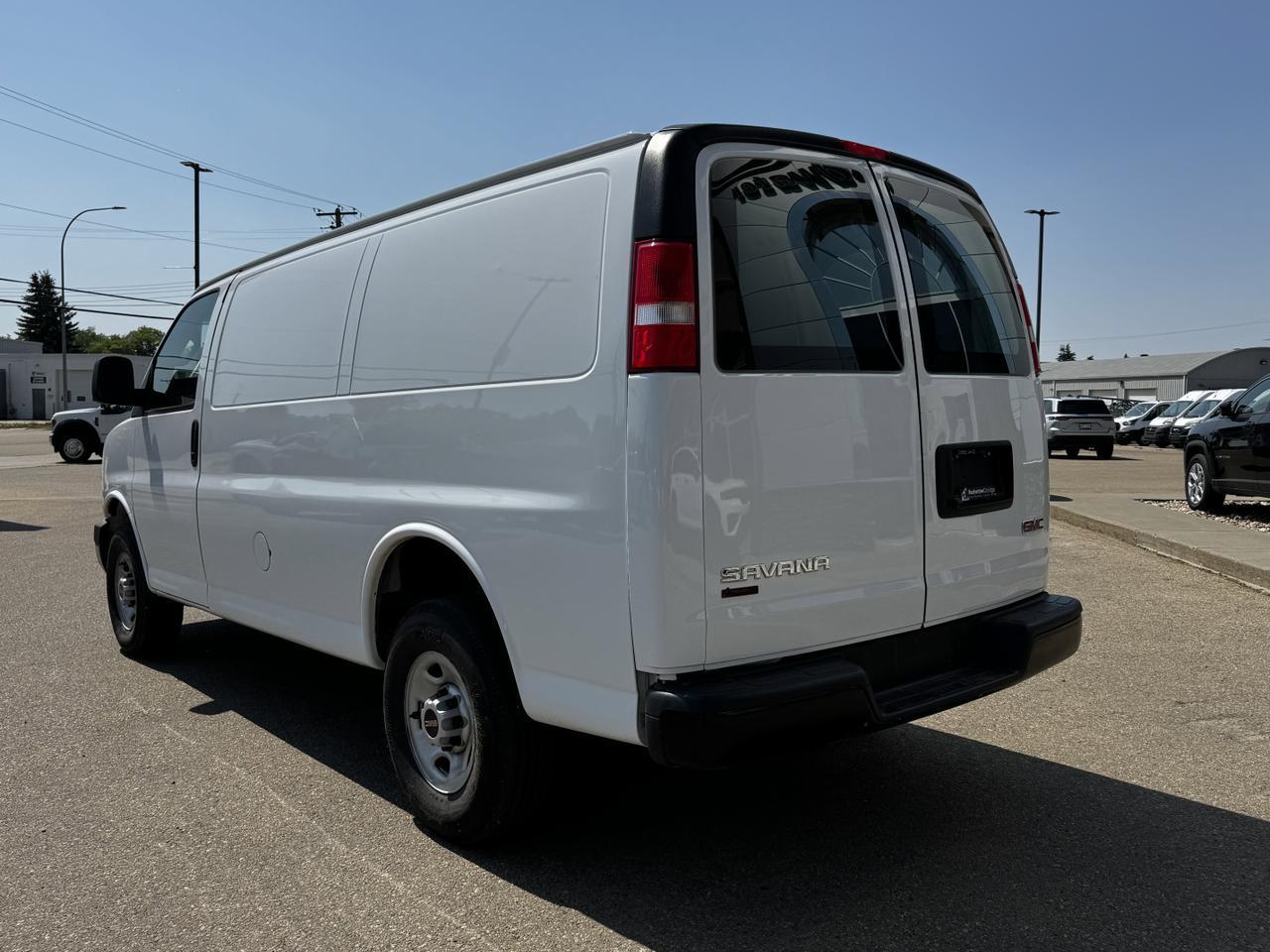 2022 GMC Savana Cargo Van RWD Full Size | V6 | OnStar | Backup Camera Redwater AB