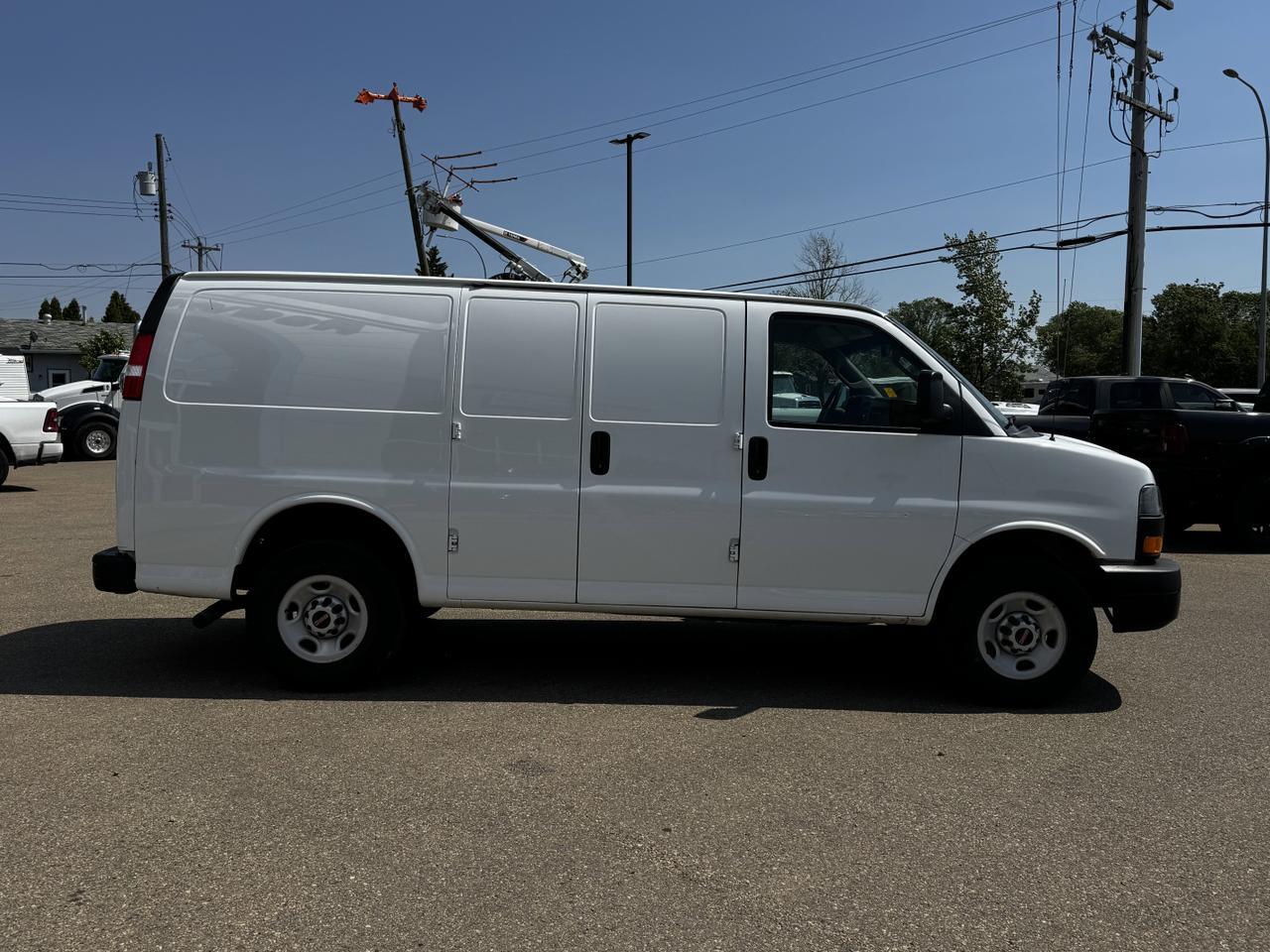 2022 GMC Savana Cargo Van RWD Full Size | V6 | OnStar | Backup Camera Redwater AB