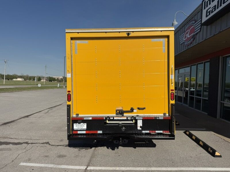 2022 GMC Savana G3500 Box Van Collinsville OK