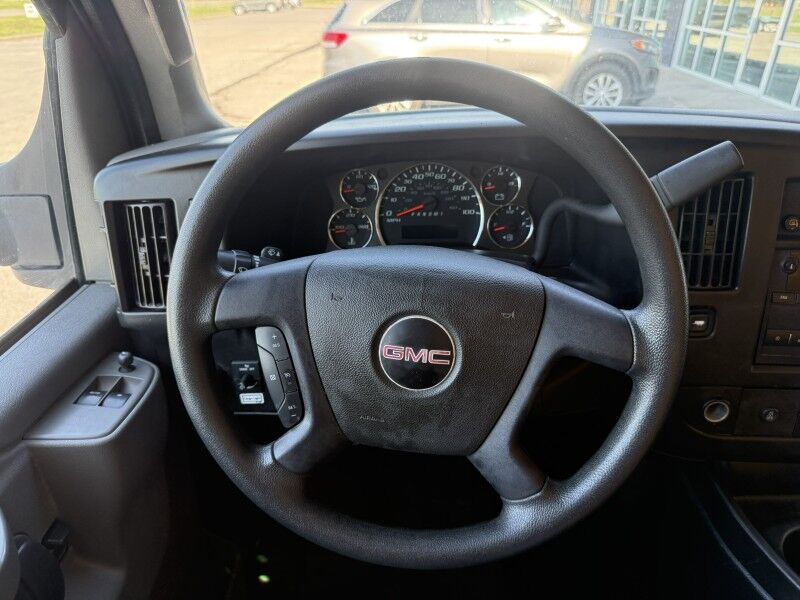 2022 GMC Savana G3500 Box Van Collinsville OK