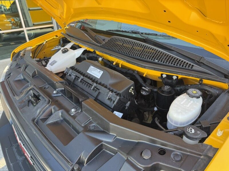 2022 GMC Savana G3500 Box Van Collinsville OK