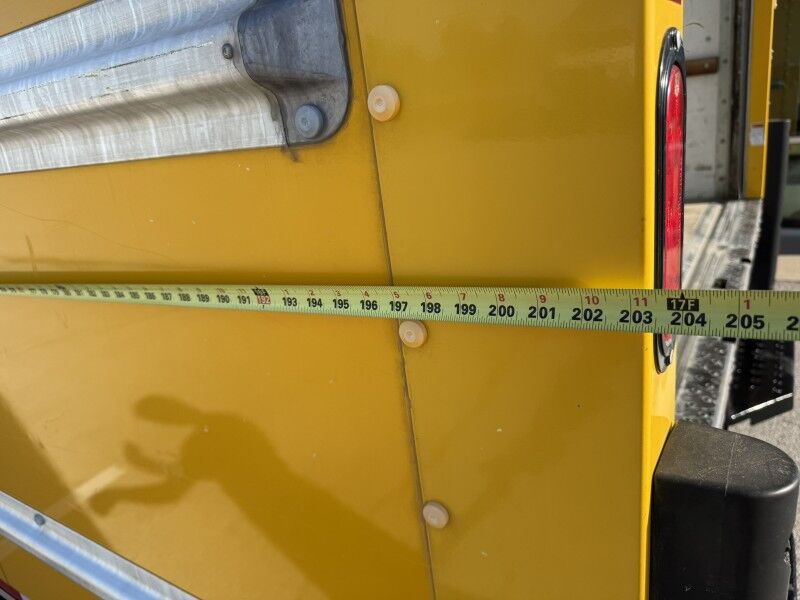 2022 GMC Savana G3500 Box Van Collinsville OK