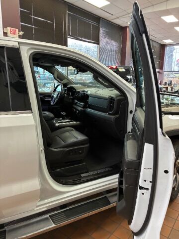 2022 GMC Sierra 1500 4WD Crew Cab Short Box SLT Charlotte NC