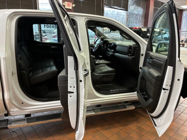 2022 GMC Sierra 1500 4WD Crew Cab Short Box SLT Charlotte NC