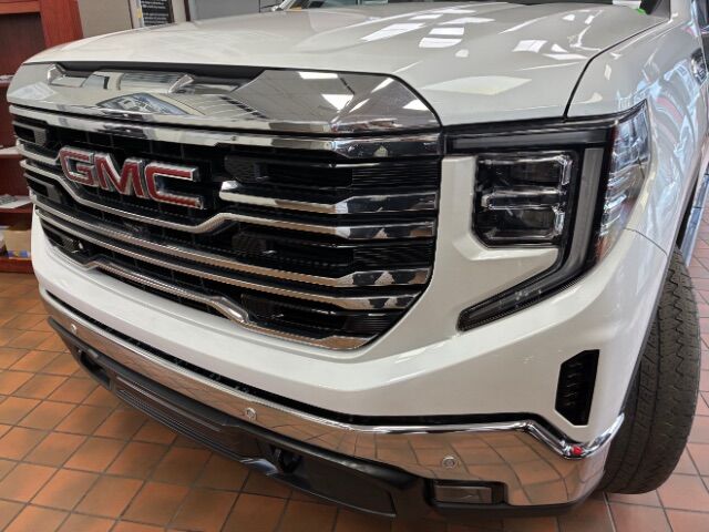 2022 GMC Sierra 1500 4WD Crew Cab Short Box SLT Charlotte NC