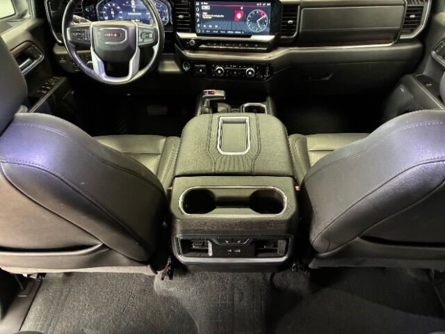 2022 GMC Sierra 1500 4WD Crew Cab Short Box SLT