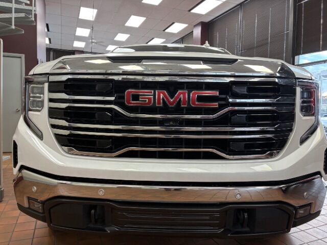 2022 GMC Sierra 1500 4WD Crew Cab Short Box SLT Charlotte NC