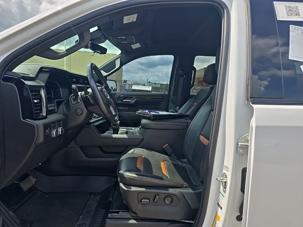 2022 GMC Sierra 1500 4x4 Crew Cab AT4 Minocqua WI