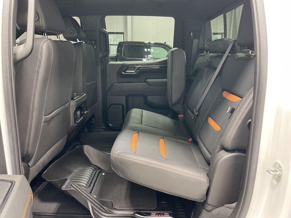 2022 GMC Sierra 1500 4x4 Crew Cab AT4 Minocqua WI