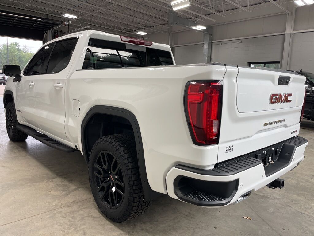 2022 GMC Sierra 1500 4x4 Crew Cab AT4 Minocqua WI