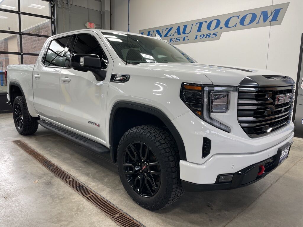 2022 GMC Sierra 1500 4x4 Crew Cab AT4 Minocqua WI